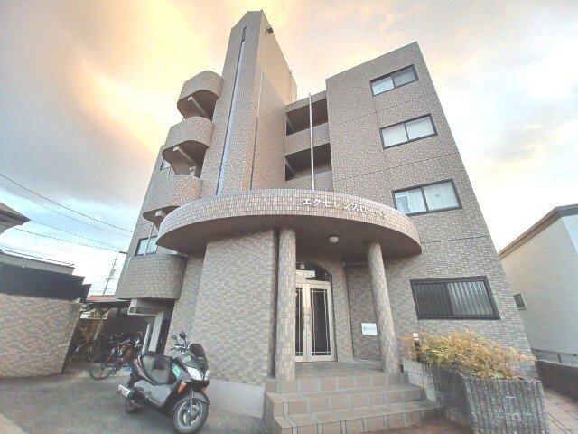 エクセレンスローベン