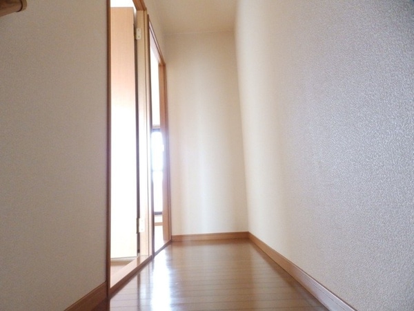 その他(同物件別室の画像)
