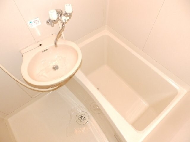 物件内観写真8　(※同型参照)