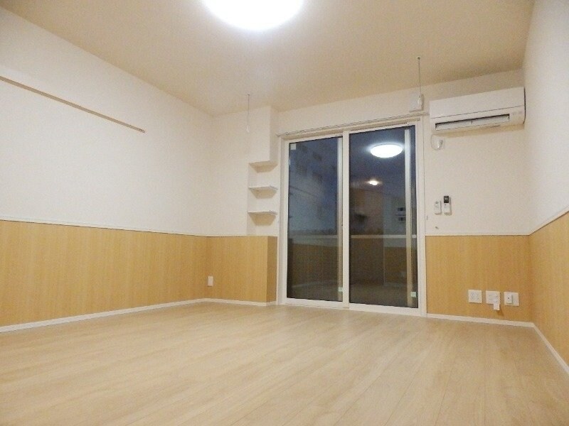 物件内観写真7　(同タイプの部屋写真です)