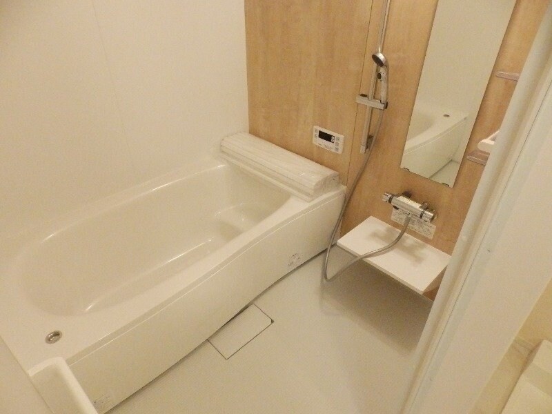 物件内観写真9　(同タイプの部屋写真です)