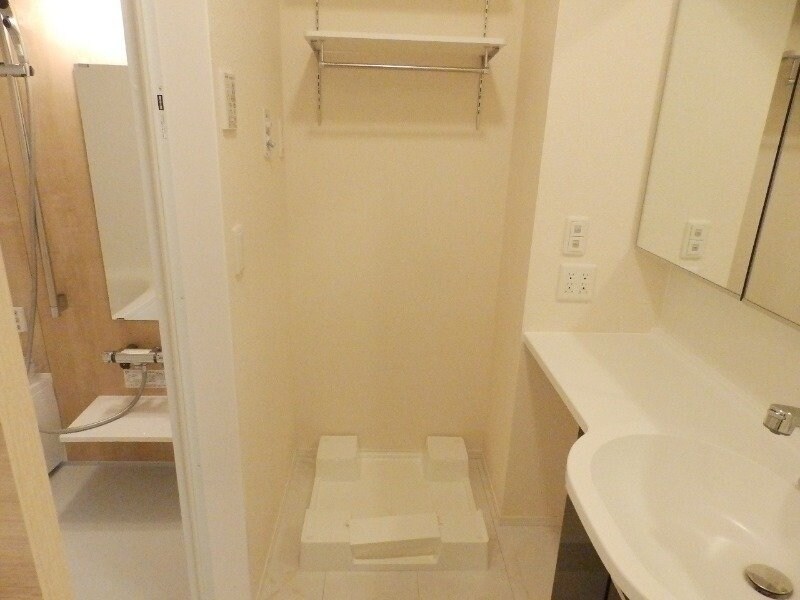 物件内観写真10　(同タイプの部屋写真です)