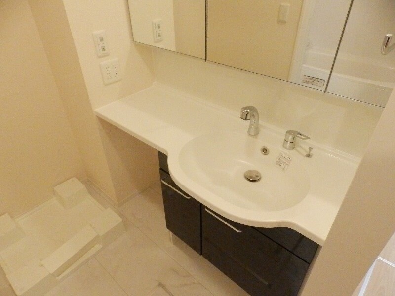 物件内観写真12　(同タイプの部屋写真です)