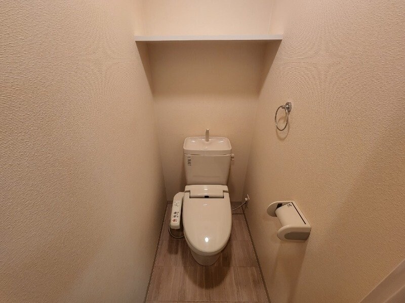 物件内観写真11　(同型反転参考写真)