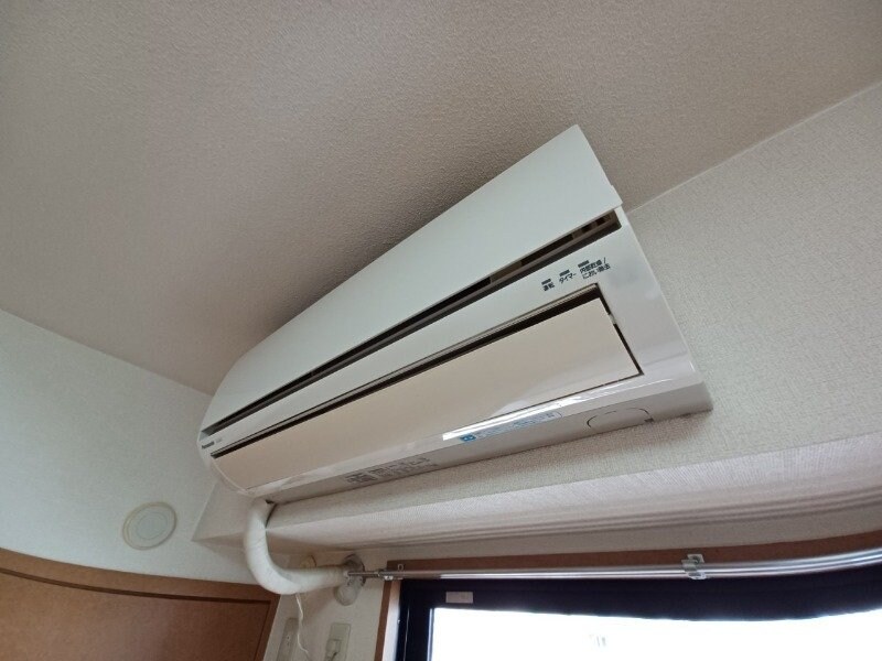 物件内観写真17　(同物件別室反転写真)