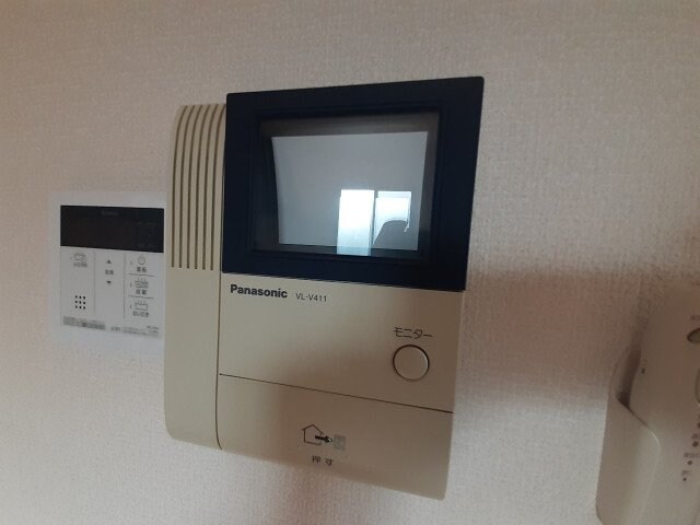 物件内観写真16　(別部屋反転参考写真)