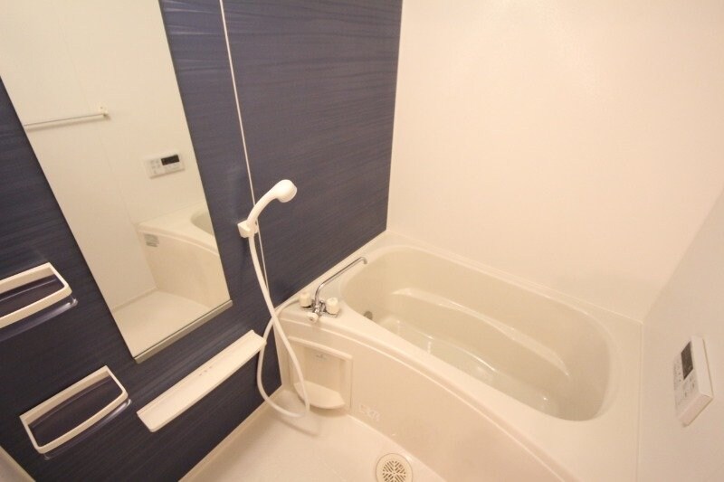 物件内観写真9　(同型参考写真)