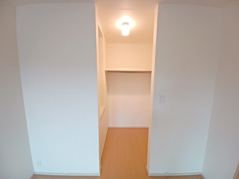 物件内観写真8　(同型反転参考写真)