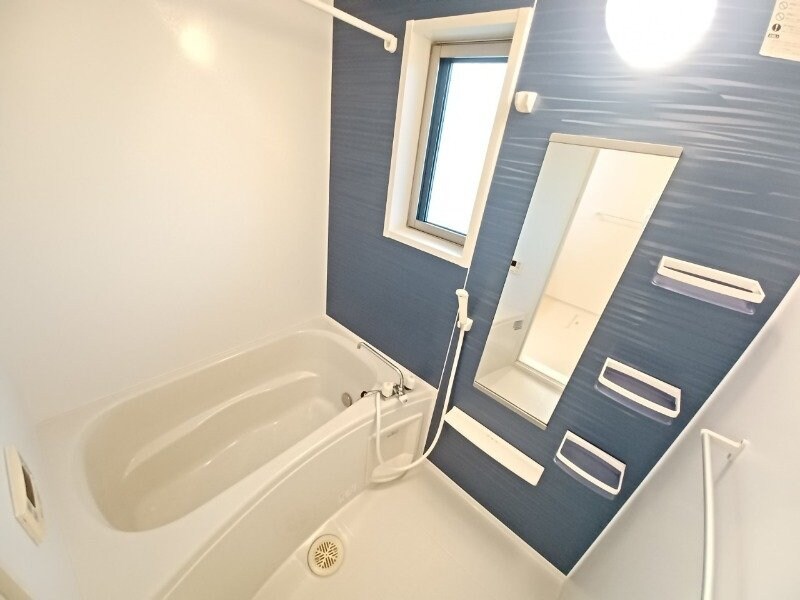 物件内観写真15　(同型反転参考写真)