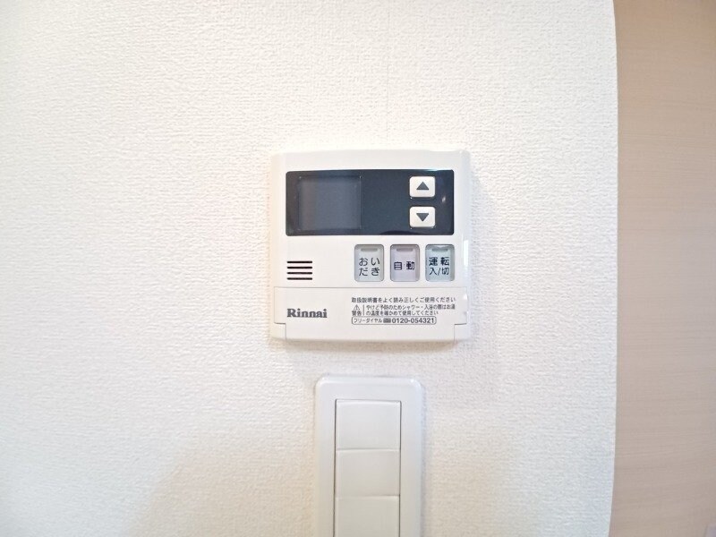 物件内観写真17　(同型反転参考写真)