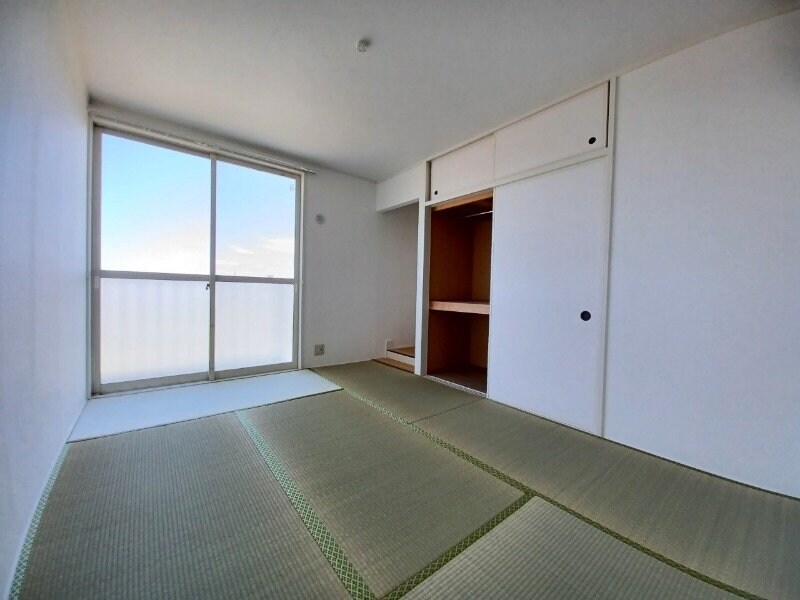 物件内観写真10　(同物件別室の画像です)