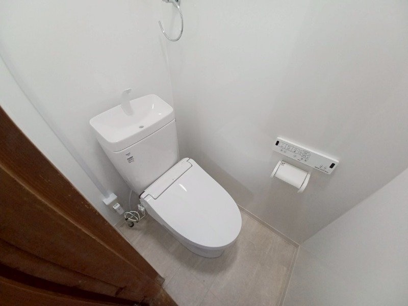 物件内観写真5　(同型参考写真です。)