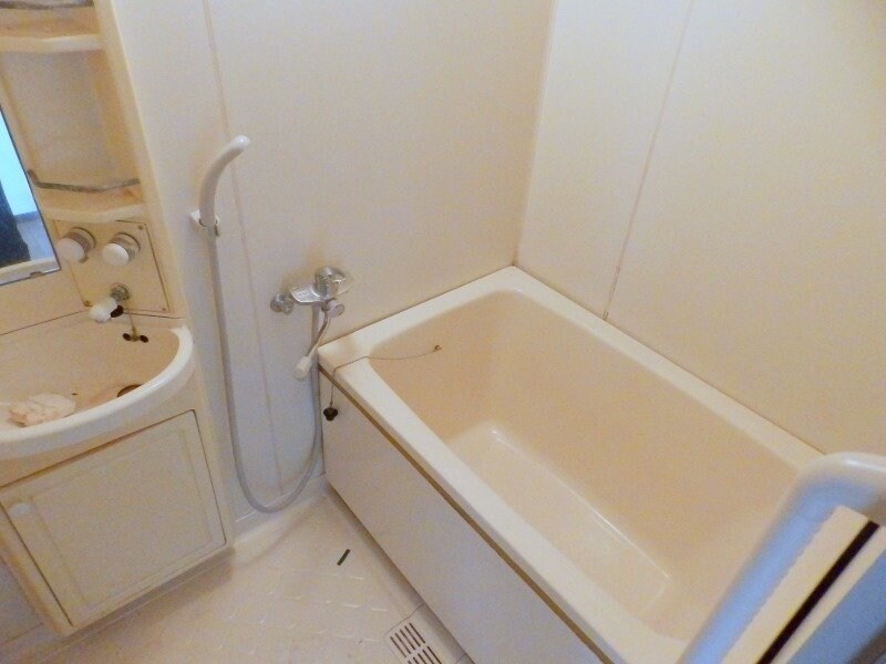 物件内観写真5　(同物件別室写真)