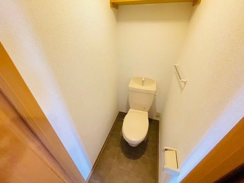 物件内観写真11　(同型反転参考写真)