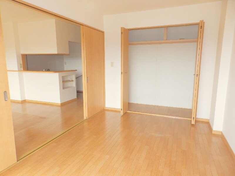 物件内観写真19　(同型反転参考写真)