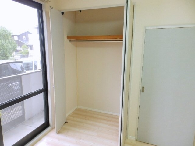 物件内観写真11　(収納)