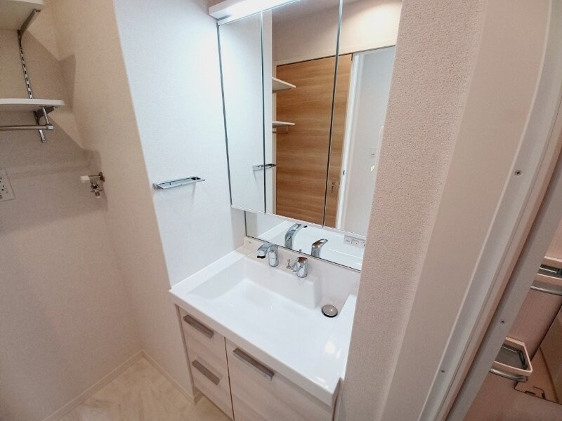 物件内観写真10　(同型参考写真)