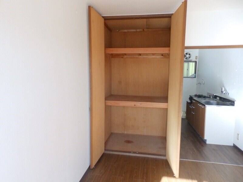 物件内観写真10　(同タイプの部屋写真です)