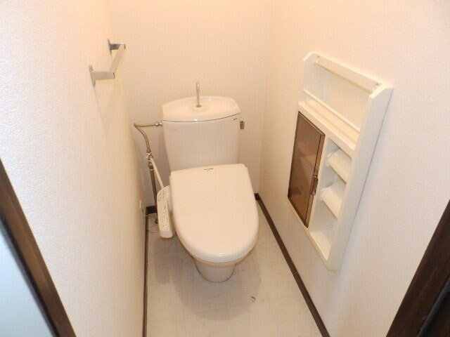 物件内観写真12　(同型別室のお写真です)