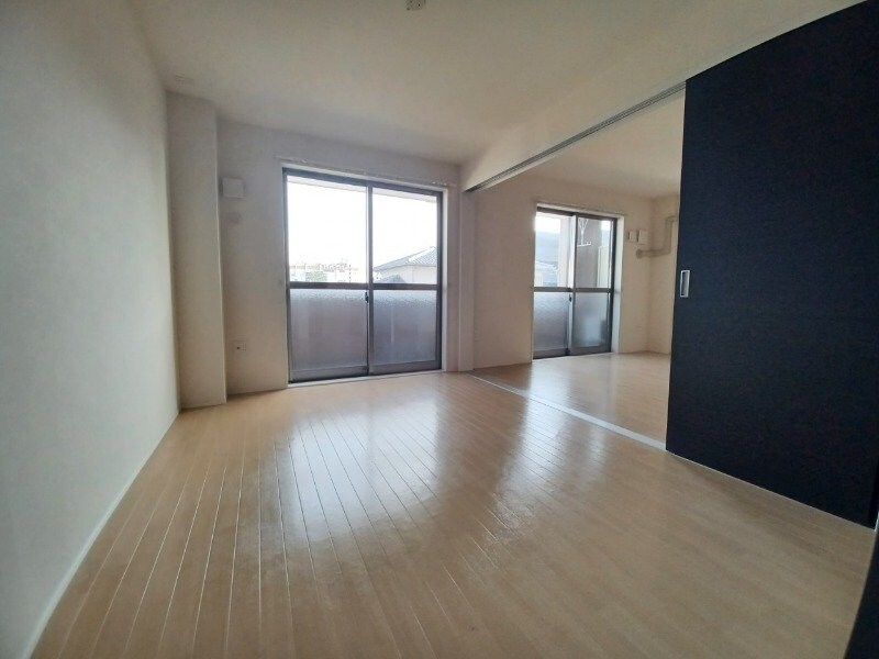 物件内観写真11　(同型参考写真)