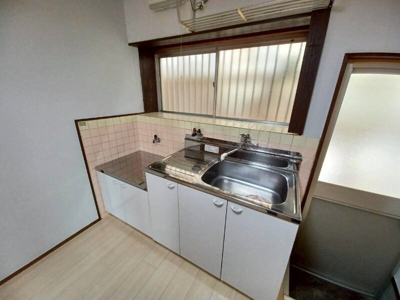 物件内観写真14　(同型反転参考写真です。)