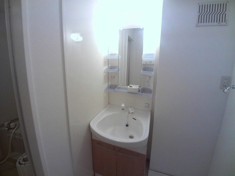 物件内観写真9　(同物件別室反転タイプ画像)