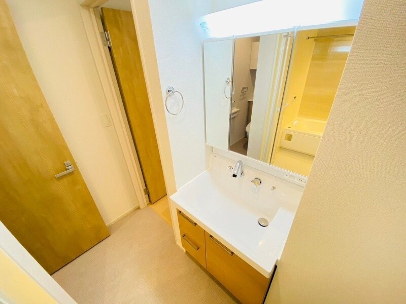 物件内観写真20　(同型反転タイプ画像)