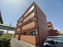 ウェルセレッソEASTの外観写真