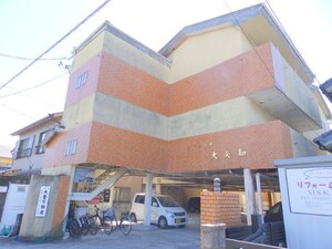 サンリッチ大矢知外観写真