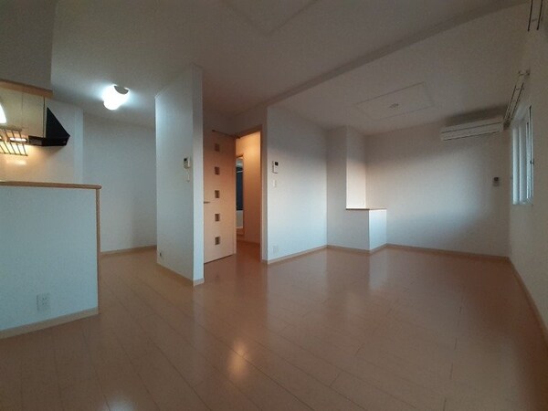 居室・リビング(同物件別部屋参考写真です。)