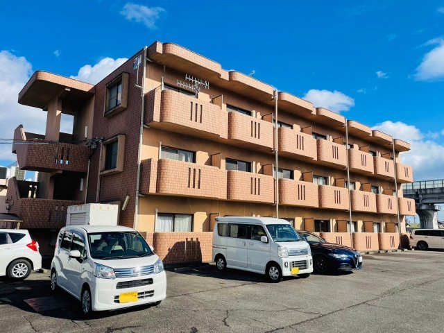 ハビテーション三石塚