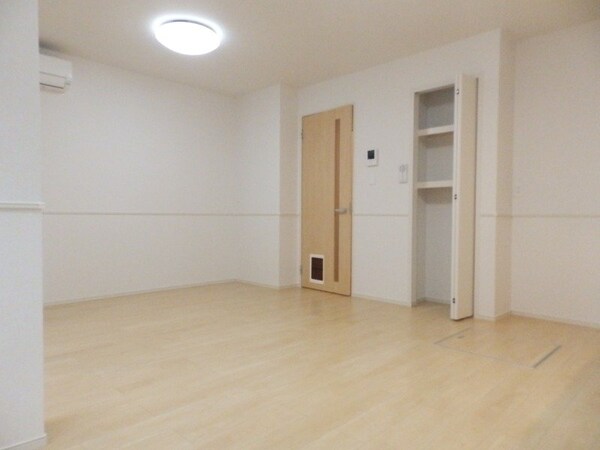 その他(同タイプ部屋写真です。)