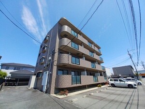ベルハイム城山外観写真