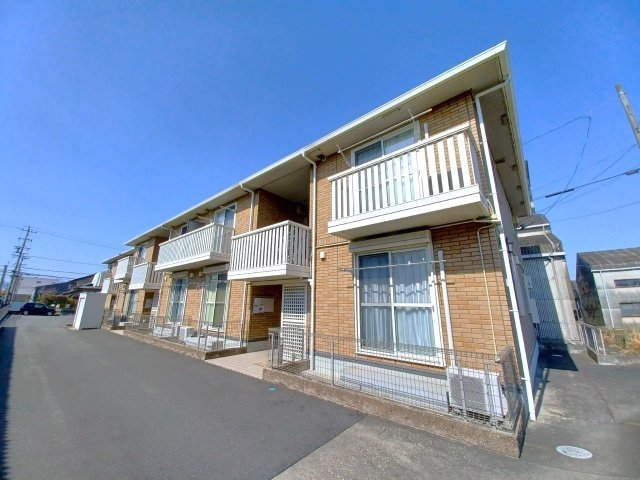 フィオーレ阿倉川　B