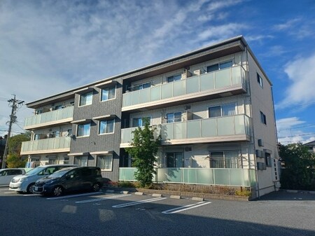 Ｐｒｅｍｉａｓ平町Ⅱ外観写真