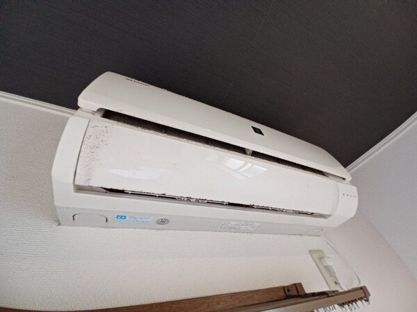 その他設備(同建物の反転写真)