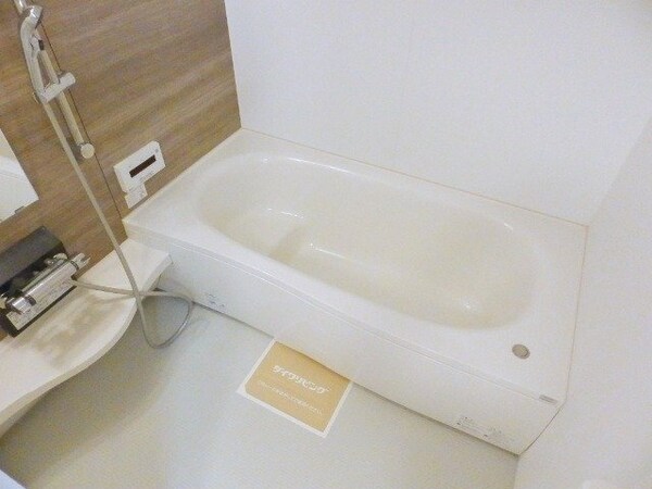 バス／シャワールーム等(同物件別室写真)