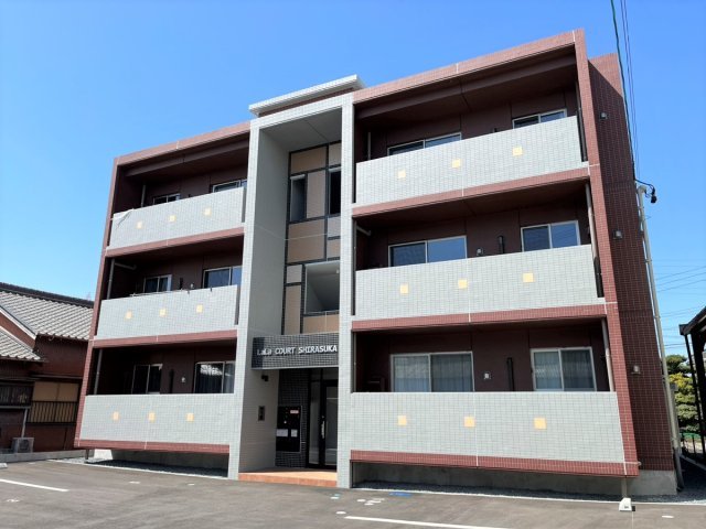 LaLa COURT SHIRASUKA