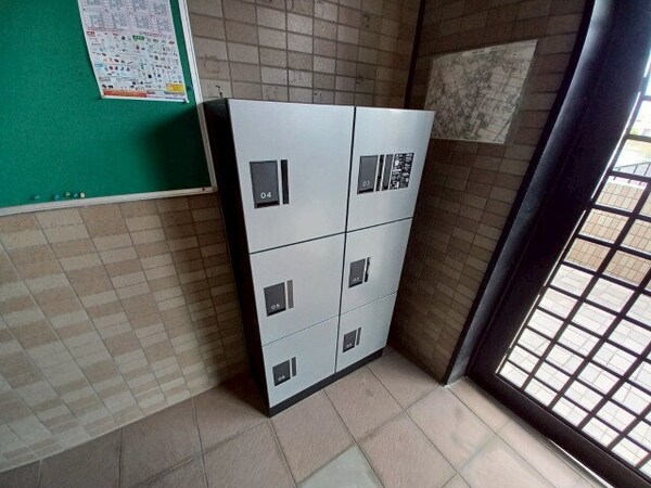 ロビー(宅配BOX)