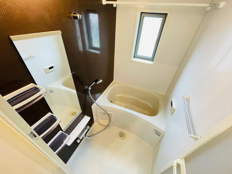 物件内観写真8　(同物件別室の画像です)