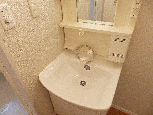 洗面所(同物件別部屋参照)