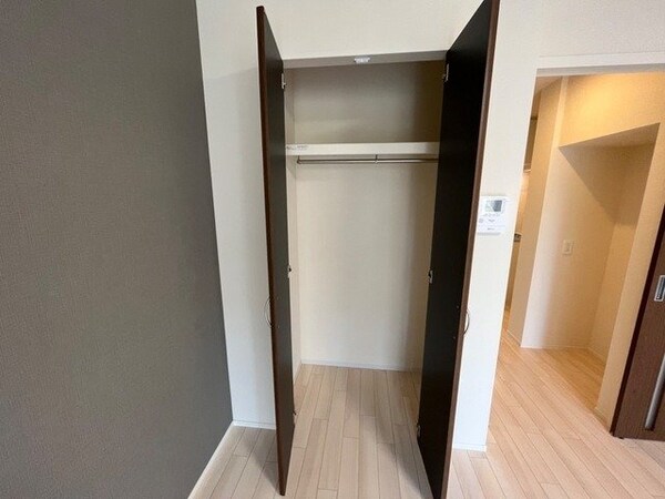 収納(同型参考写真)