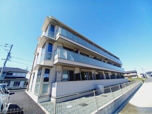 スカイ外観写真