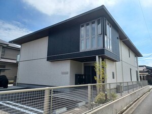 プロヌーブ西富田外観写真