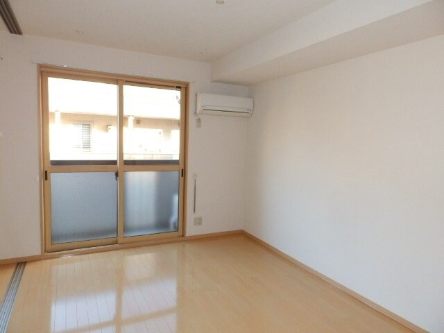 物件内観写真7　(同物件別部屋写真)