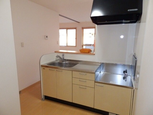 物件内観写真9　(同物件別部屋写真)