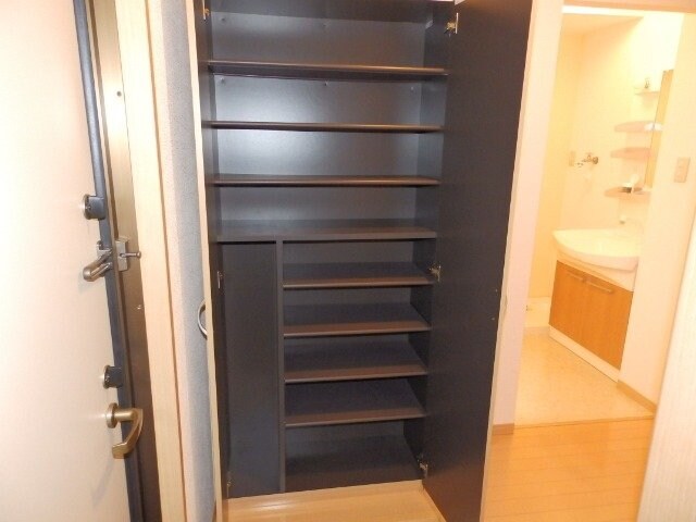 物件内観写真15　(同物件別部屋写真)