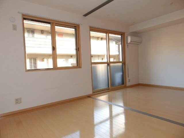 物件内観写真19　(同物件別部屋写真)