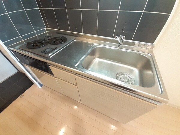 キッチン(別部屋反転写真)