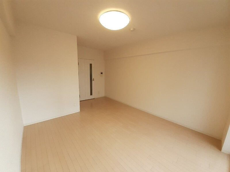 物件内観写真17　(別部屋反転写真)